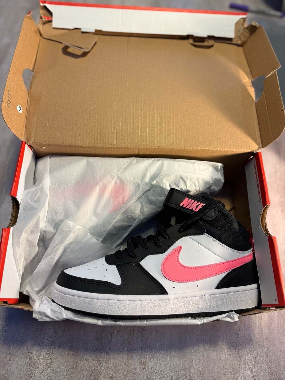 Nike Court Borough Mid 2 (GS) Black Sunset Pulse White Size 7Y - Picture 3 of 6
